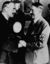 Chamberlain y hitler_tiny